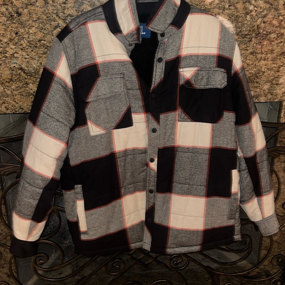super cute and comfy plaid jacket size large only worn once
